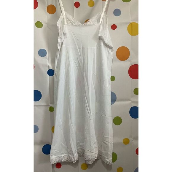 Vintage Vanity Fair Long Full Length Slip Lace Accents Size 26 (S)🍃🌷 - Picture 10 of 10